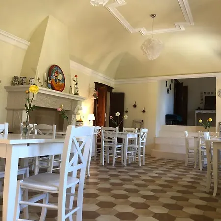 Dimora Dell'arte-cantinarte * Navelli