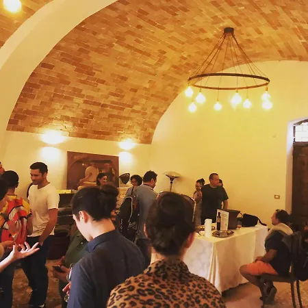 Dimora Dell'arte-cantinarte *