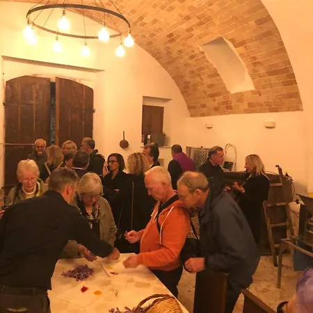 Semesteranläggning (resort) Dimora Dell'arte-cantinarte
