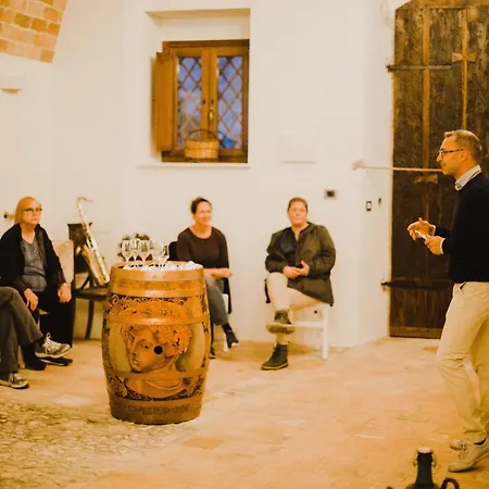 Dimora Dell'arte-cantinarte