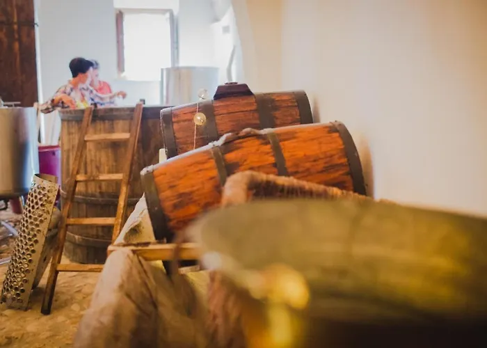 Dimora Dell'arte-cantinarte Resort *