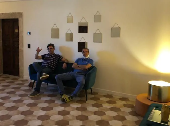 Dimora Dell'arte-cantinarte Θέρετρο