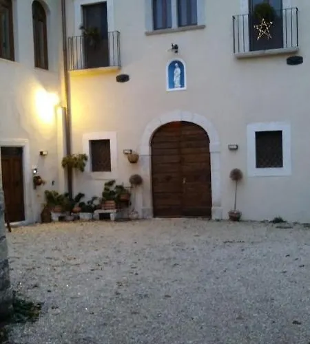 Resort Dimora Dell'arte-cantinarte Navelli